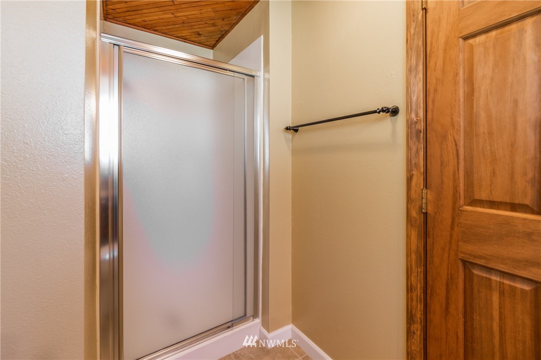 1642 Creso Road South Spanaway, WA 98387 - Photo 18 of 37