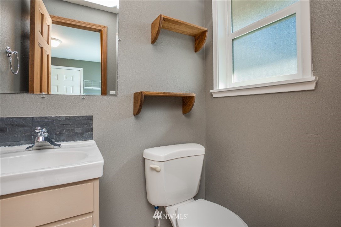 1642 Creso Road South Spanaway, WA 98387 - Photo 20 of 37
