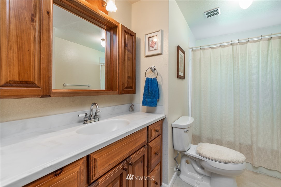 1642 Creso Road South Spanaway, WA 98387 - Photo 21 of 37