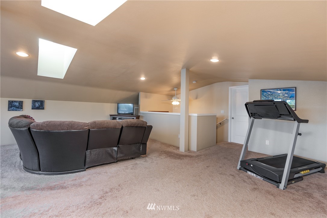 1642 Creso Road South Spanaway, WA 98387 - Photo 27 of 37