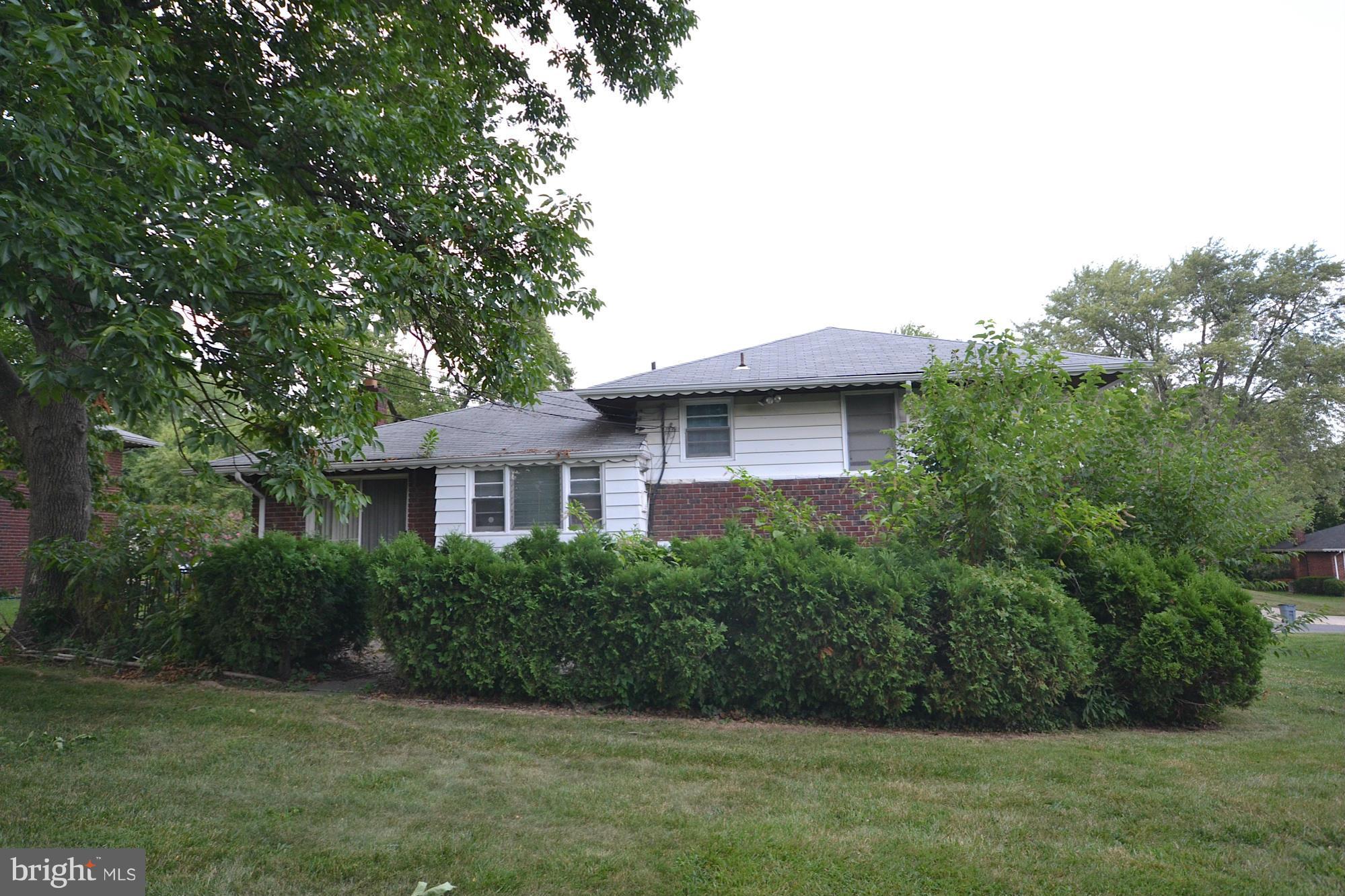 2307 Farringdon Road Baltimore, MD 21209 - Photo 3 of 6 Exterior (General)