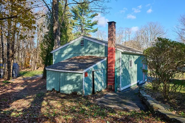 $299,000 | 158 Main Street, Williamsburg, MA 01039
