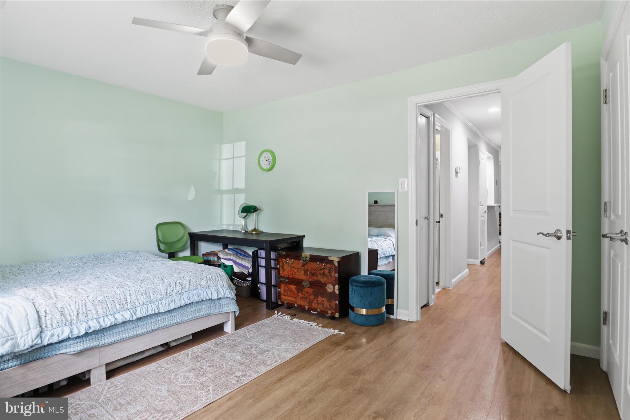 12918 Grays Pointe Road Fairfax, VA 22033 - Photo 17 of 26