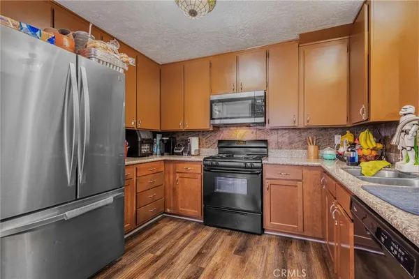 $688,000 | 1381 South Walnut Street, Unit 2105, Anaheim, CA 92802