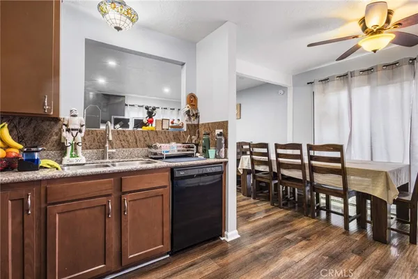 $688,000 | 1381 South Walnut Street, Unit 2105, Anaheim, CA 92802