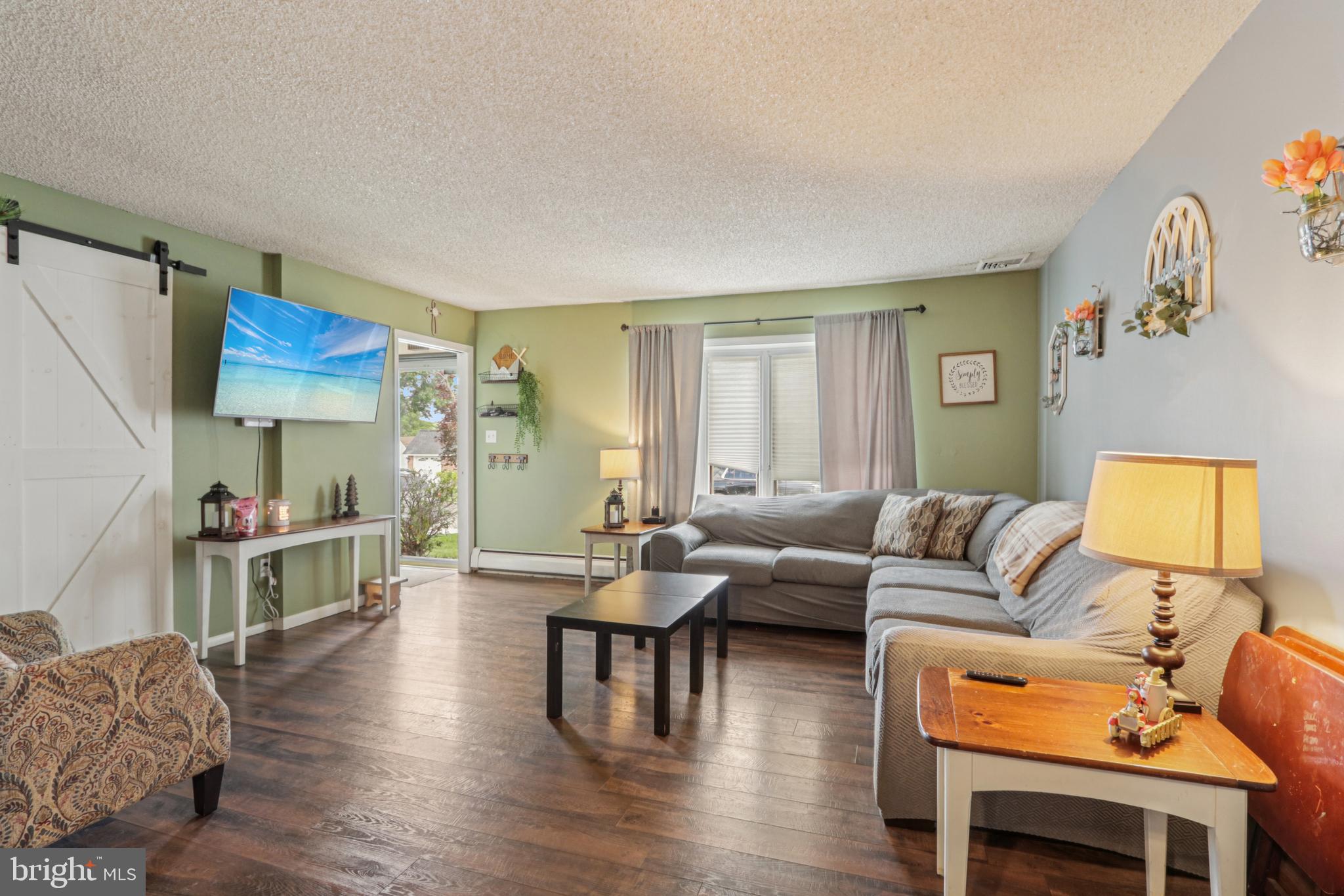 29 Vividleaf Lane Levittown, PA 19054 - Photo 11 of 56