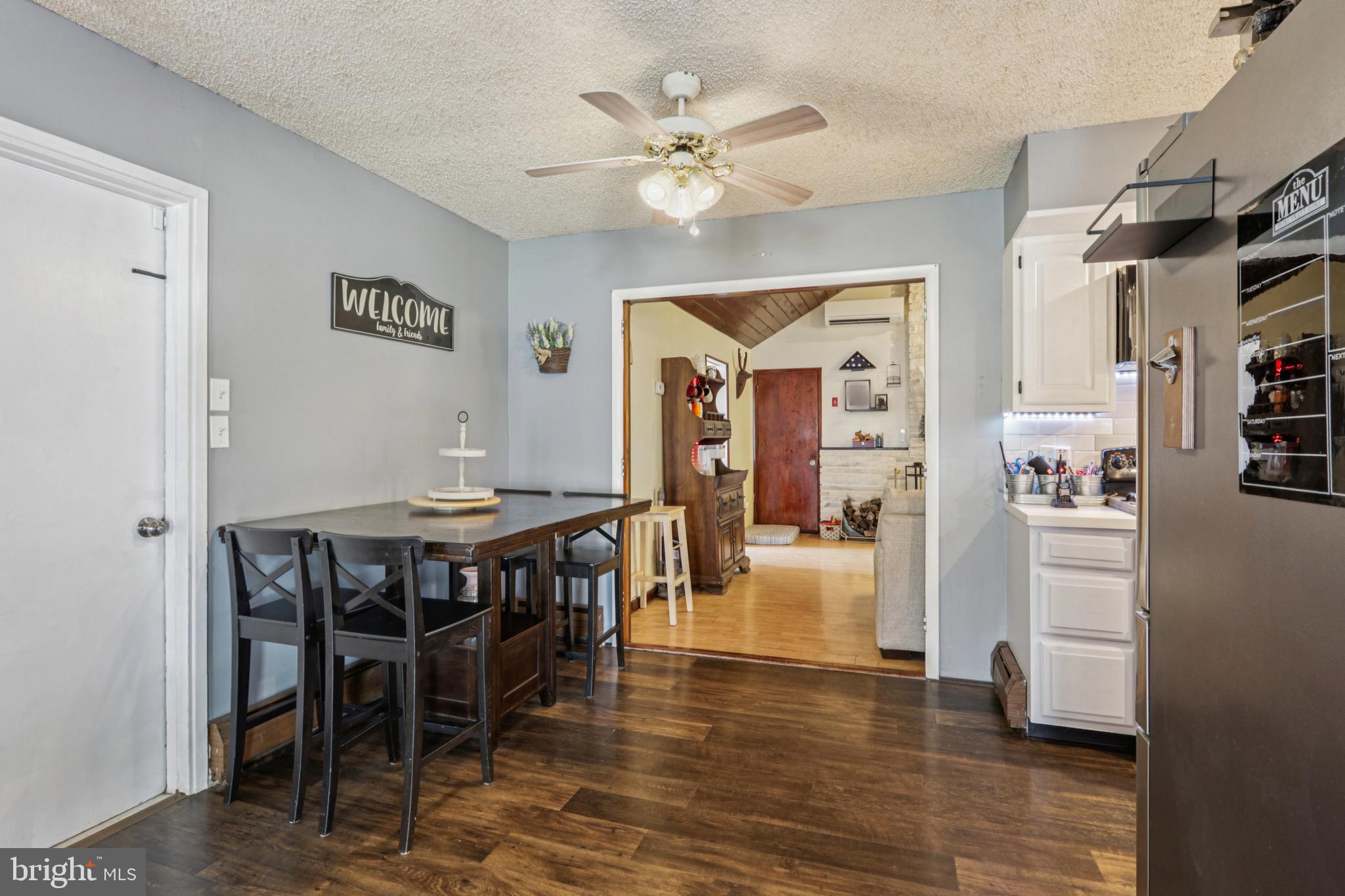 29 Vividleaf Lane Levittown, PA 19054 - Photo 14 of 56