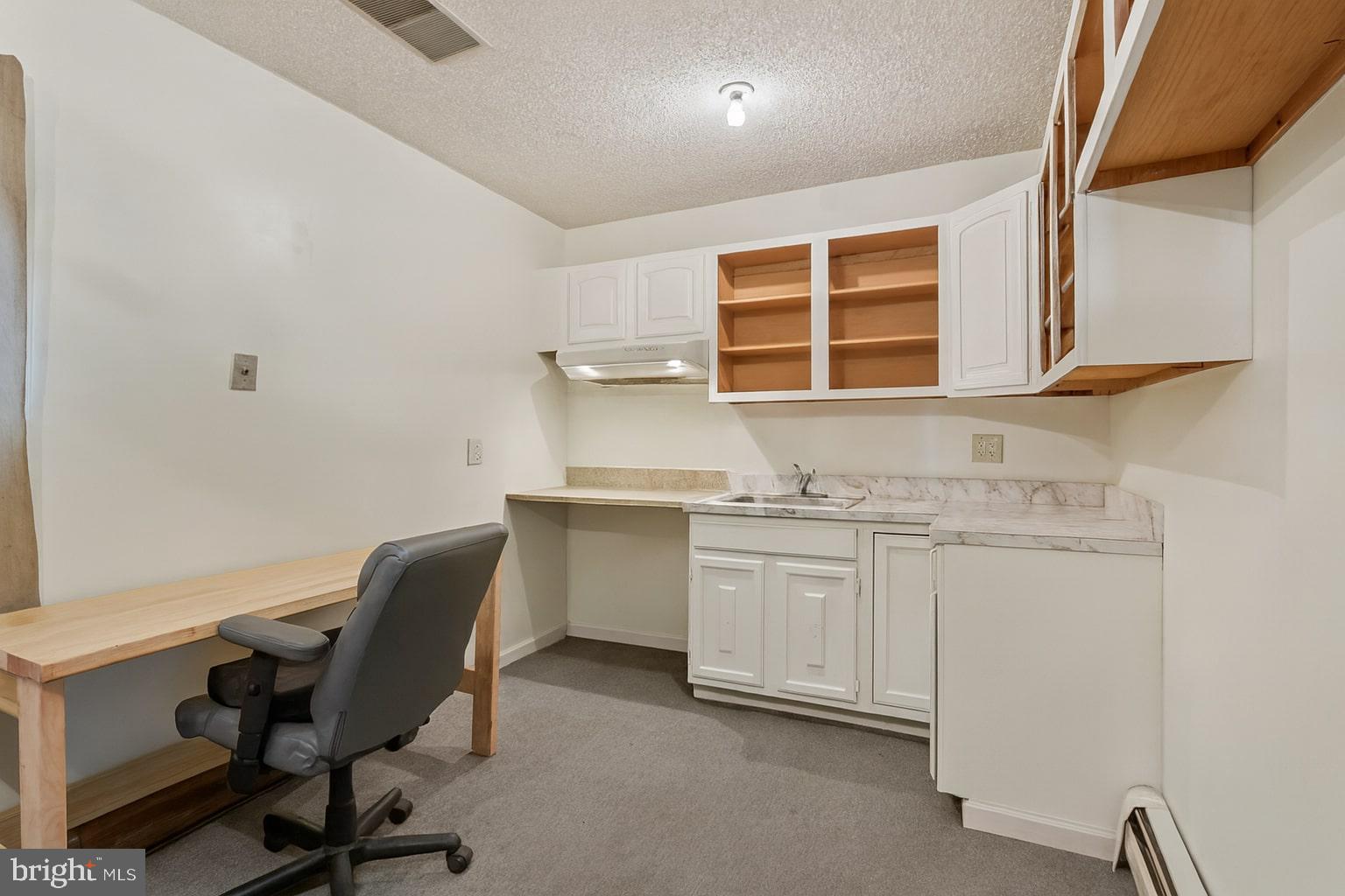 29 Vividleaf Lane Levittown, PA 19054 - Photo 7 of 56 Digitally staged