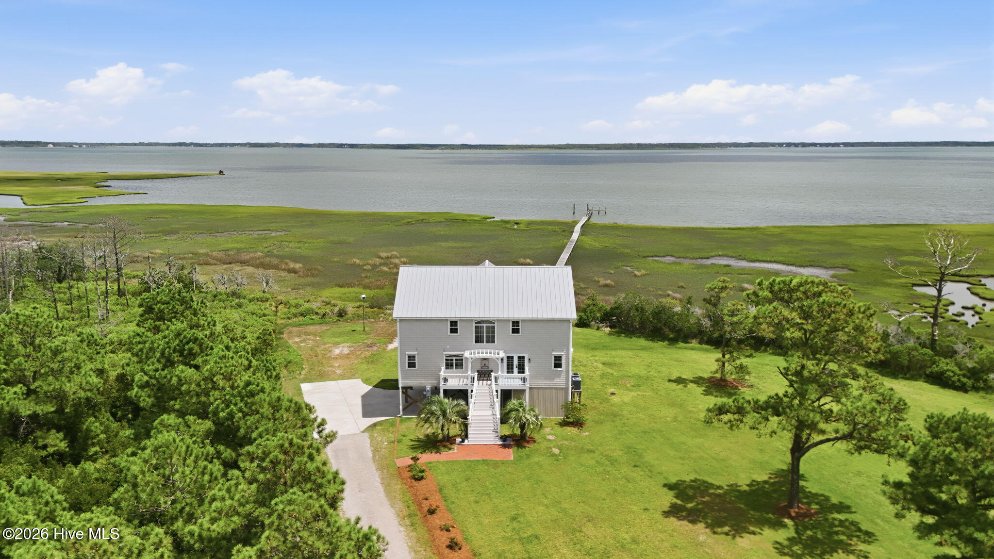404 Perkins Road Beaufort, NC 28516 - Photo 1 of 49 Gallery Image 1