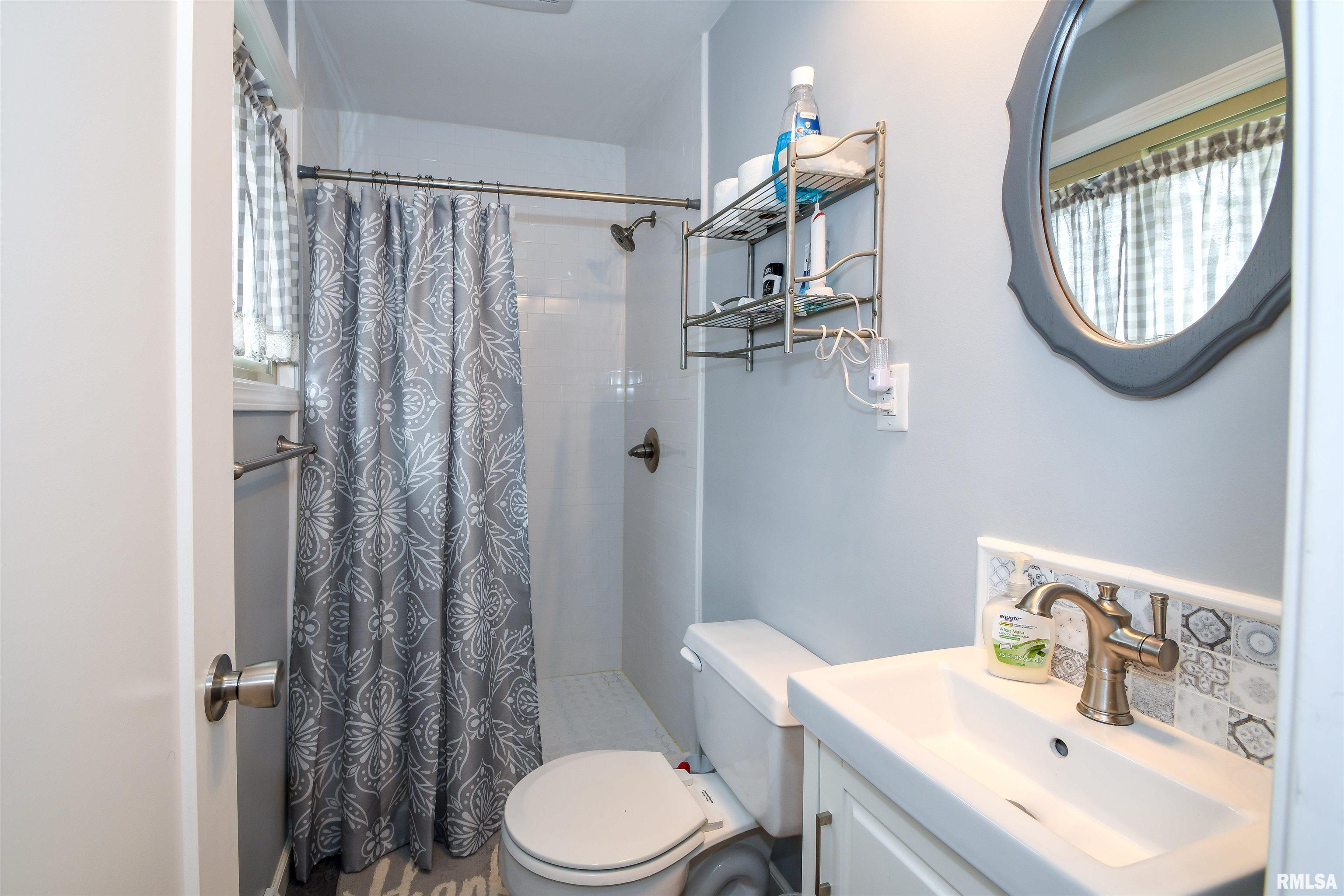 3403 West Chartwell Road Peoria, IL 61614 - Photo 25 of 41 Gallery Image 25