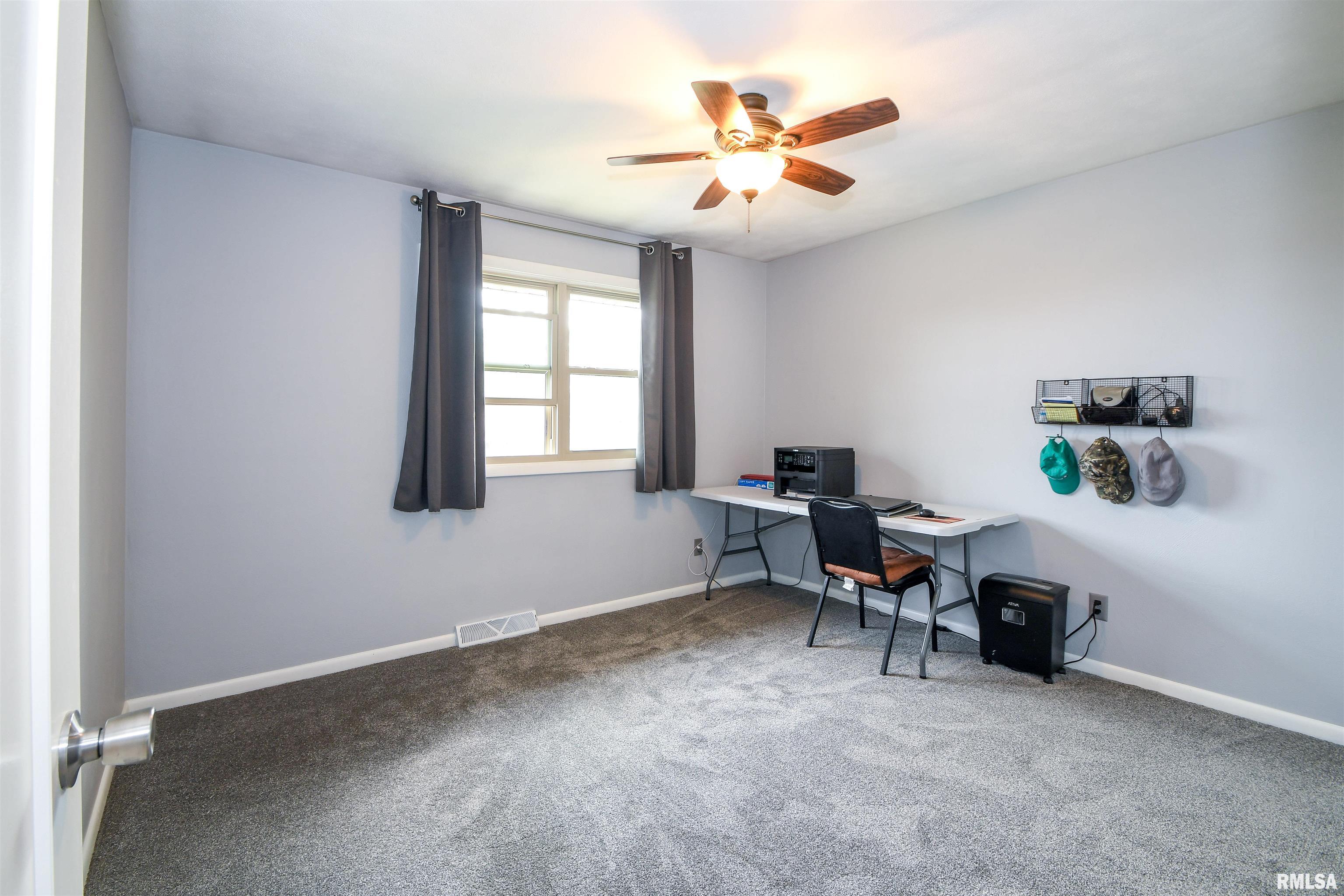 3403 West Chartwell Road Peoria, IL 61614 - Photo 26 of 41 Gallery Image 26