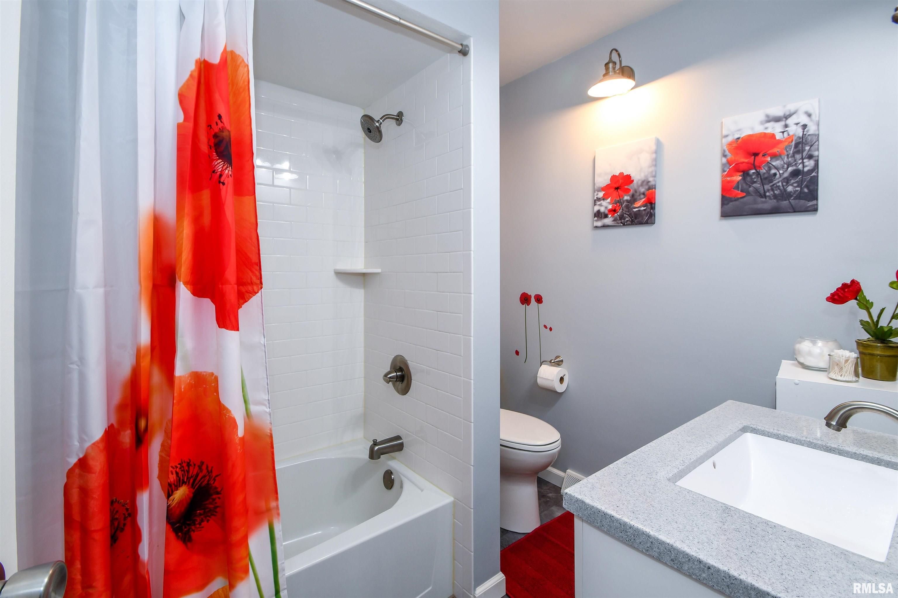 3403 West Chartwell Road Peoria, IL 61614 - Photo 28 of 41 Gallery Image 28