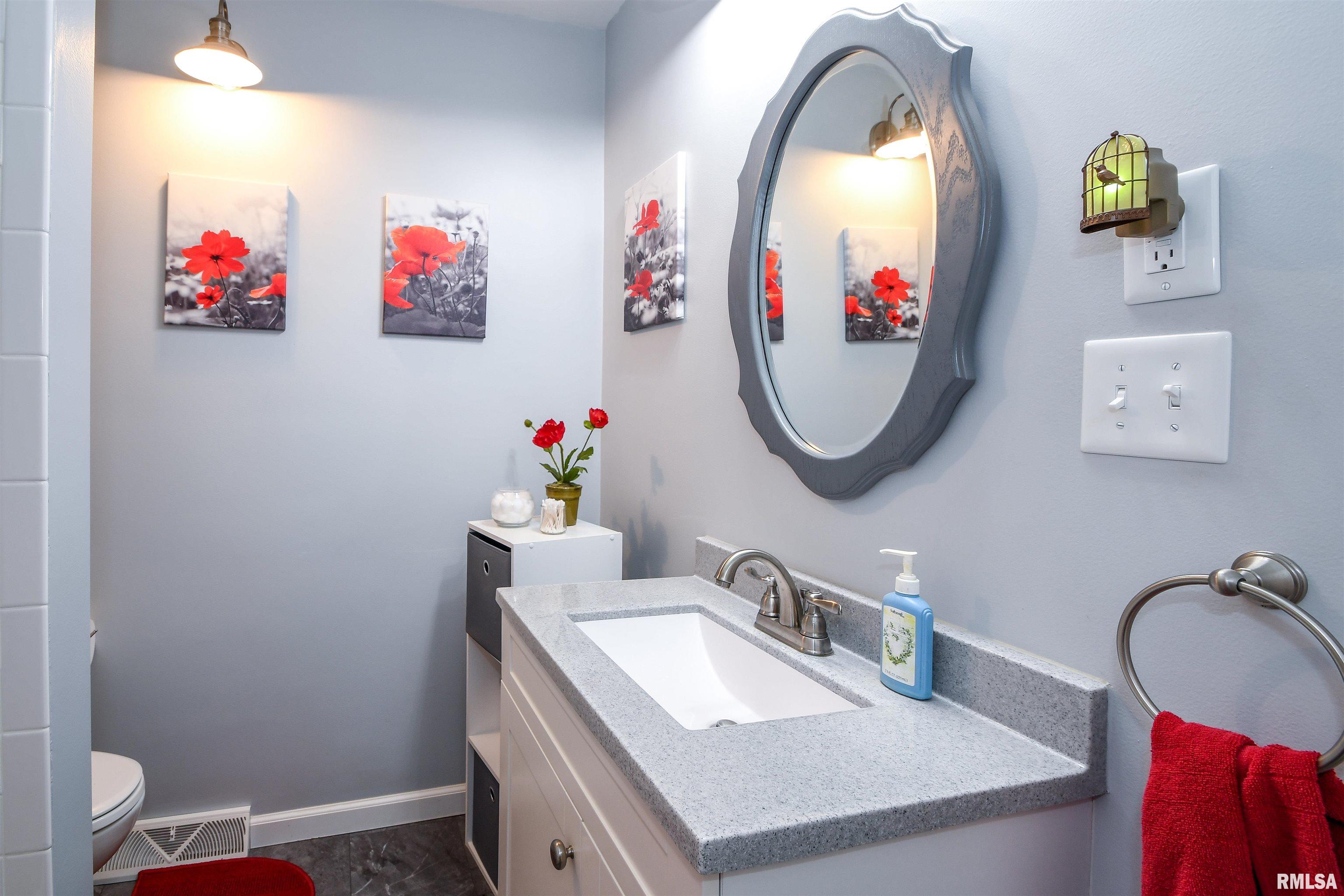 3403 West Chartwell Road Peoria, IL 61614 - Photo 29 of 41 Gallery Image 29