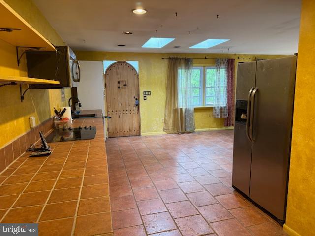8629 Indian Springs Road Frederick, MD 21702 - Photo 5 of 9 a bathroom with a sink and a mirror