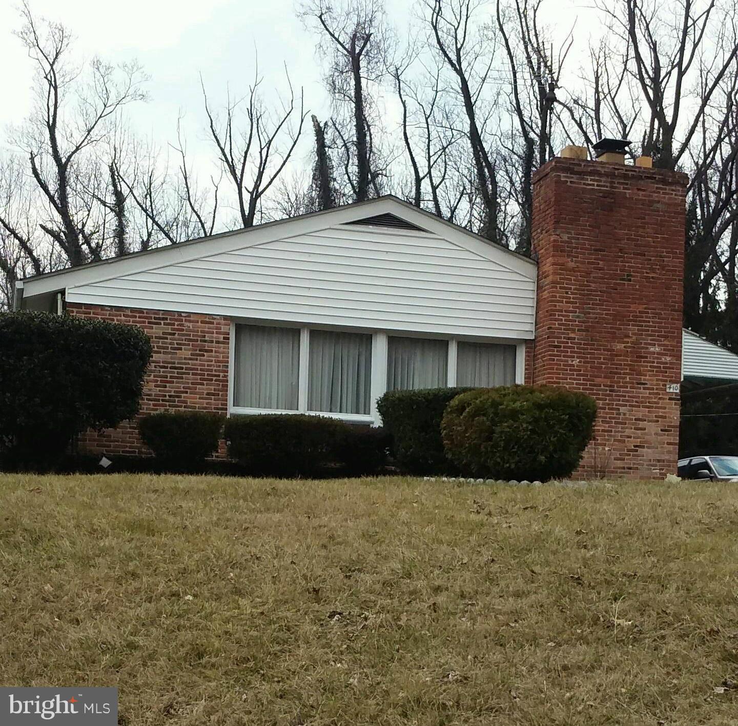 410 Nottingham Road Baltimore, MD 21229 - Photo 1 of 5 Exterior (Front)