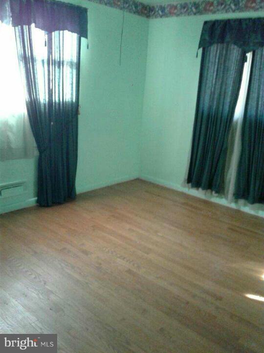 410 Nottingham Road Baltimore, MD 21229 - Photo 4 of 5 Interior (General)