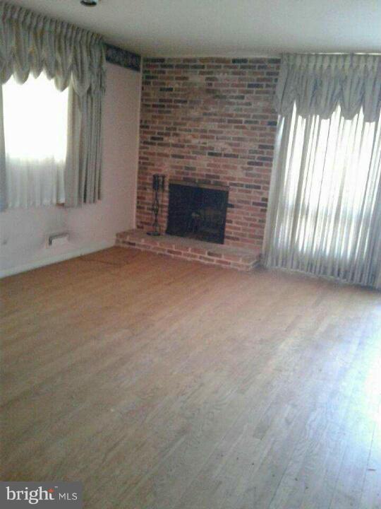 410 Nottingham Road Baltimore, MD 21229 - Photo 5 of 5 Interior (General)