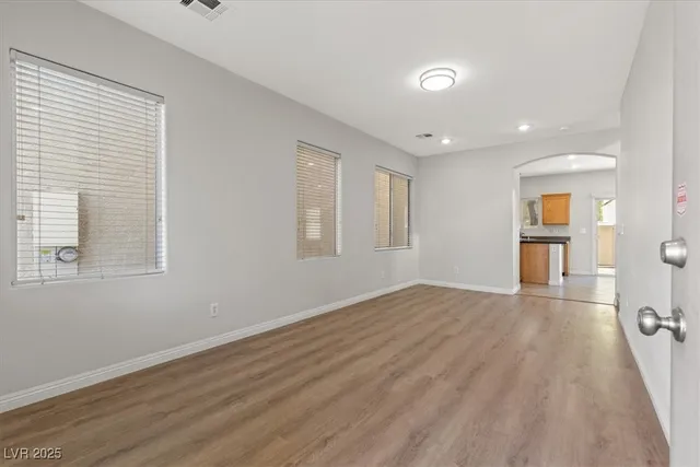 $1,950 | 920 Shining Rose Place, Henderson, NV 89052