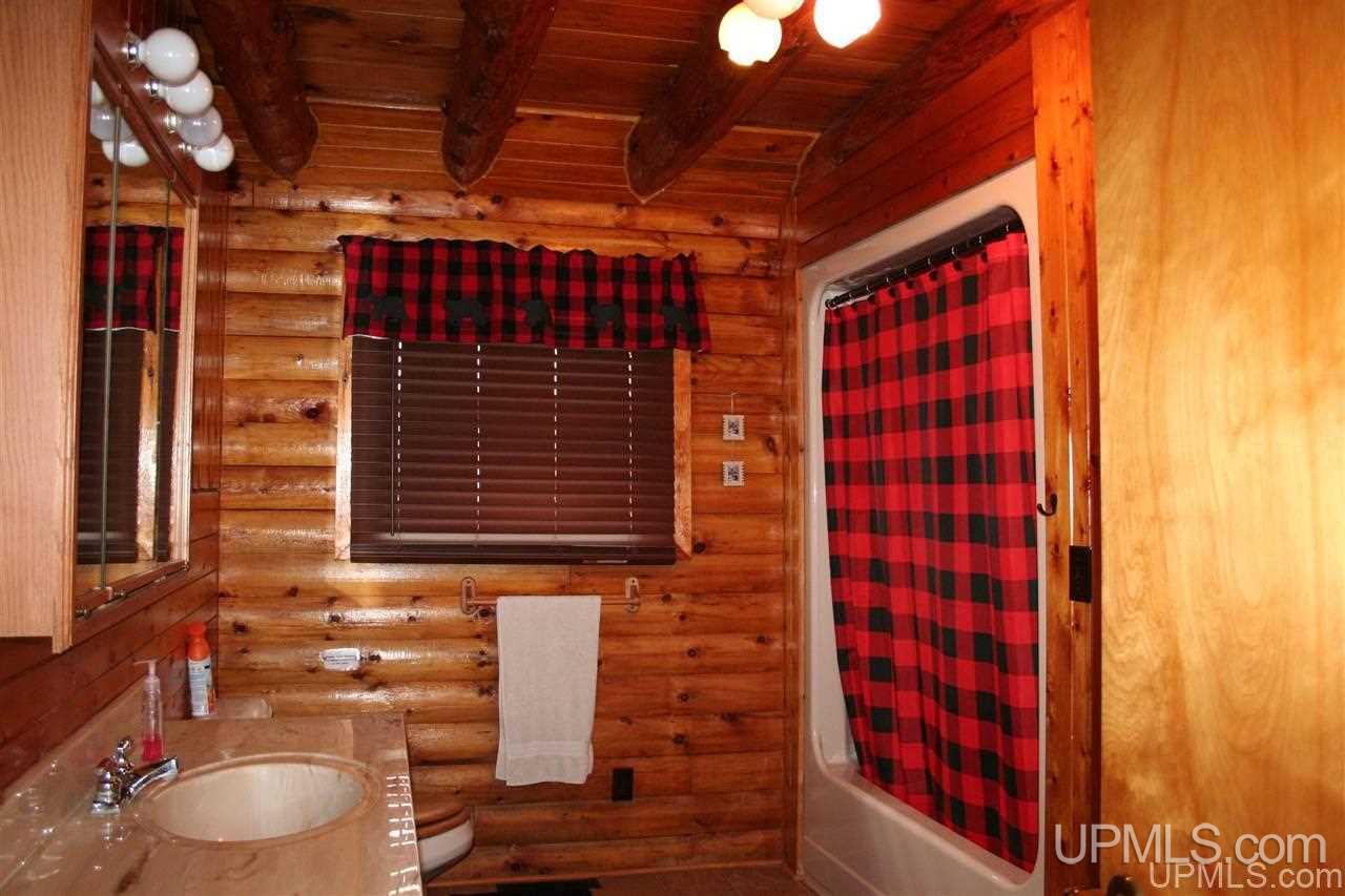 18740 Barker Road Germfask, MI 49836 - Photo 12 of 41 Gallery Image 12