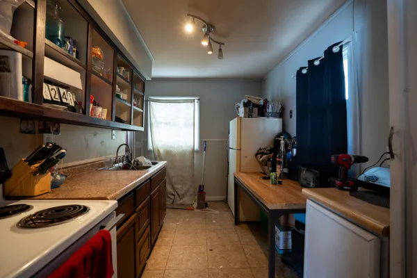 $70,000 | 2105 Mary Avenue, Lansing, MI 48910