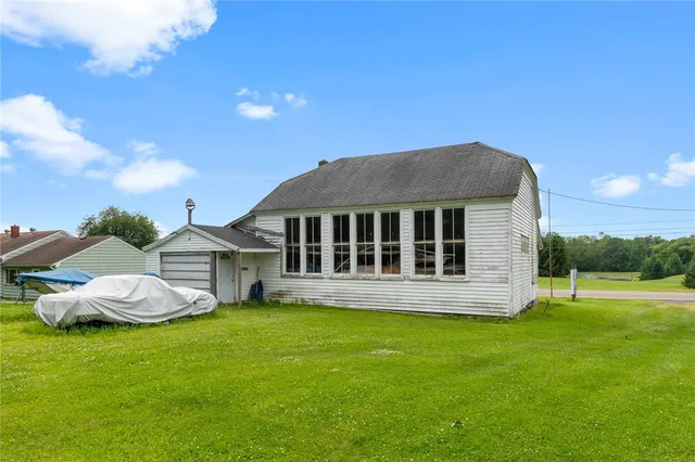 $250,000 | 6970 Highway 14, Sodus, NY 14555
