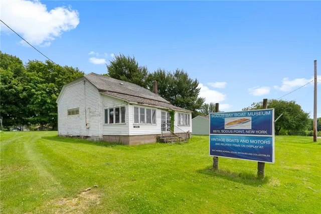 $250,000 | 6970 Highway 14, Sodus, NY 14555