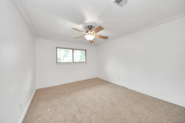 $2,500 | 832 Wax Myrtle Lane, Unit 832, Houston, TX 77079