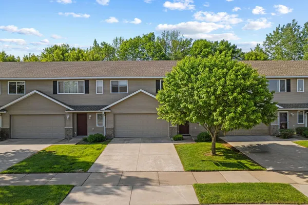 $245,000 | 6928 91st Street Northeast, Monticello, MN 55362