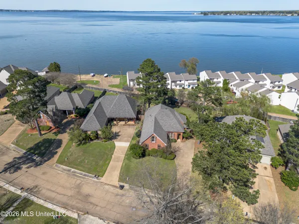 $359,900 | 1406 Windrose Drive, Brandon, MS 39047