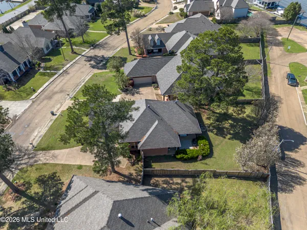 $359,900 | 1406 Windrose Drive, Brandon, MS 39047