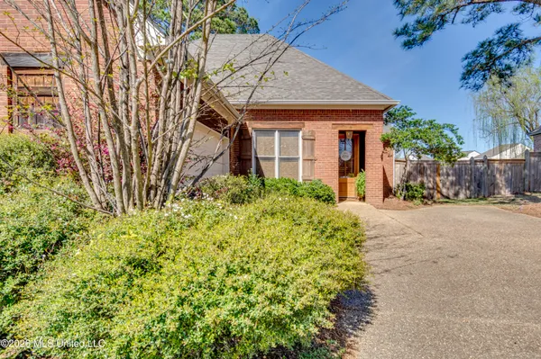 $359,900 | 1406 Windrose Drive, Brandon, MS 39047