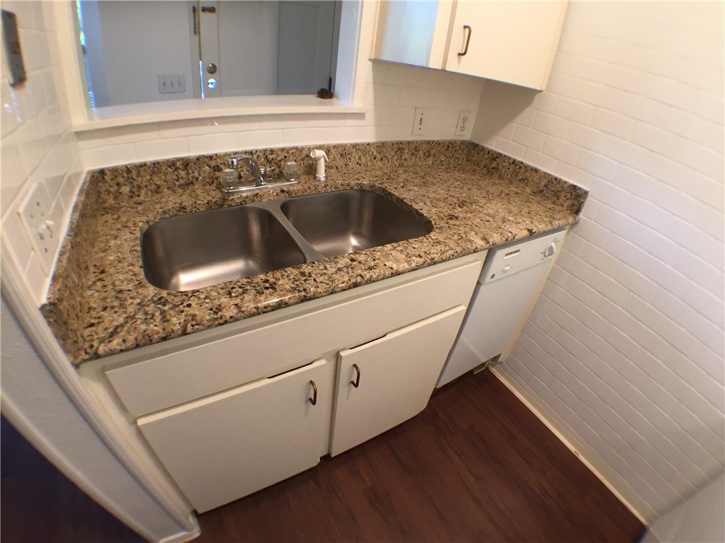 3400 Speedway, Unit 203 Austin, TX 78705 - Photo 5 of 10