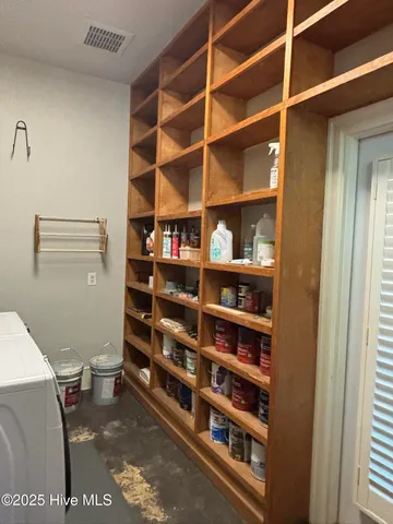 $289,000 | 920 West Memorial Drive, Ahoskie, NC 27910