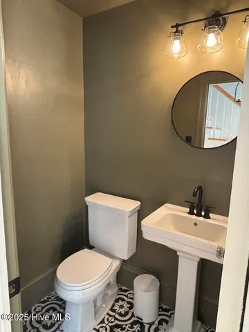 $289,000 | 920 West Memorial Drive, Ahoskie, NC 27910