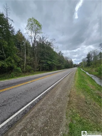 $77,000 | 1581 Chipmonk Road, Carrollton, NY 14706