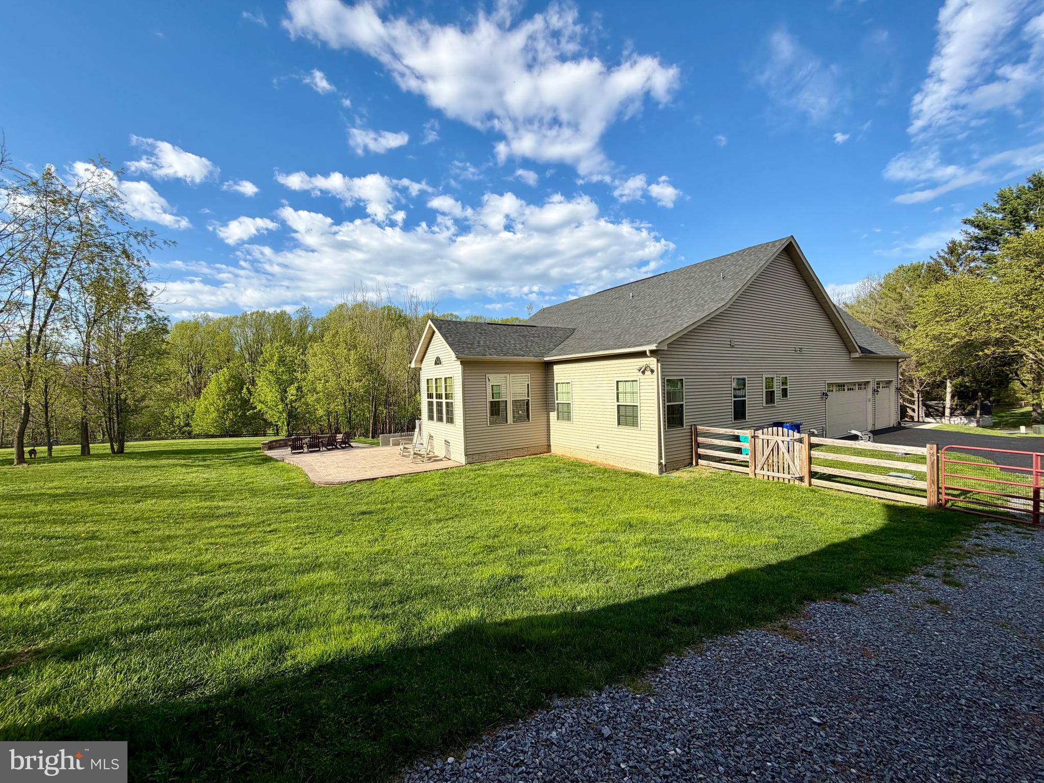 13628 Penn Shop Road Mount Airy, MD 21771 - Photo 3 of 8