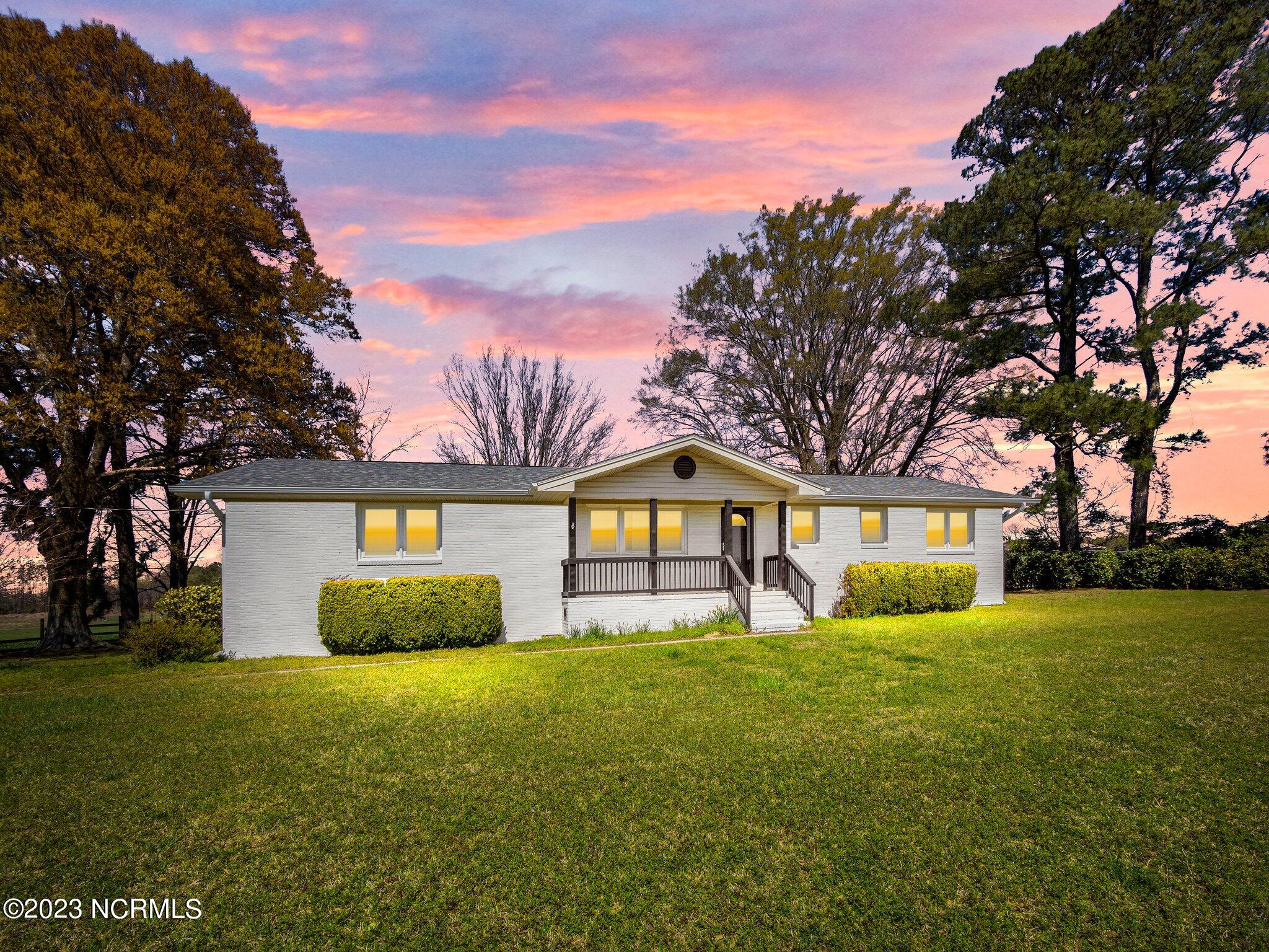 575 Ludie Brown Road Chinquapin, NC 28521 - Photo 1 of 55 1-web-or-mls-VirtualDusk_1
