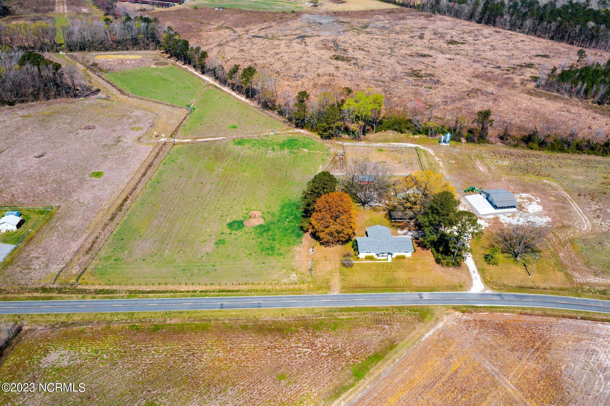 575 Ludie Brown Road Chinquapin, NC 28521 - Photo 18 of 55 17-web-or-mls-16