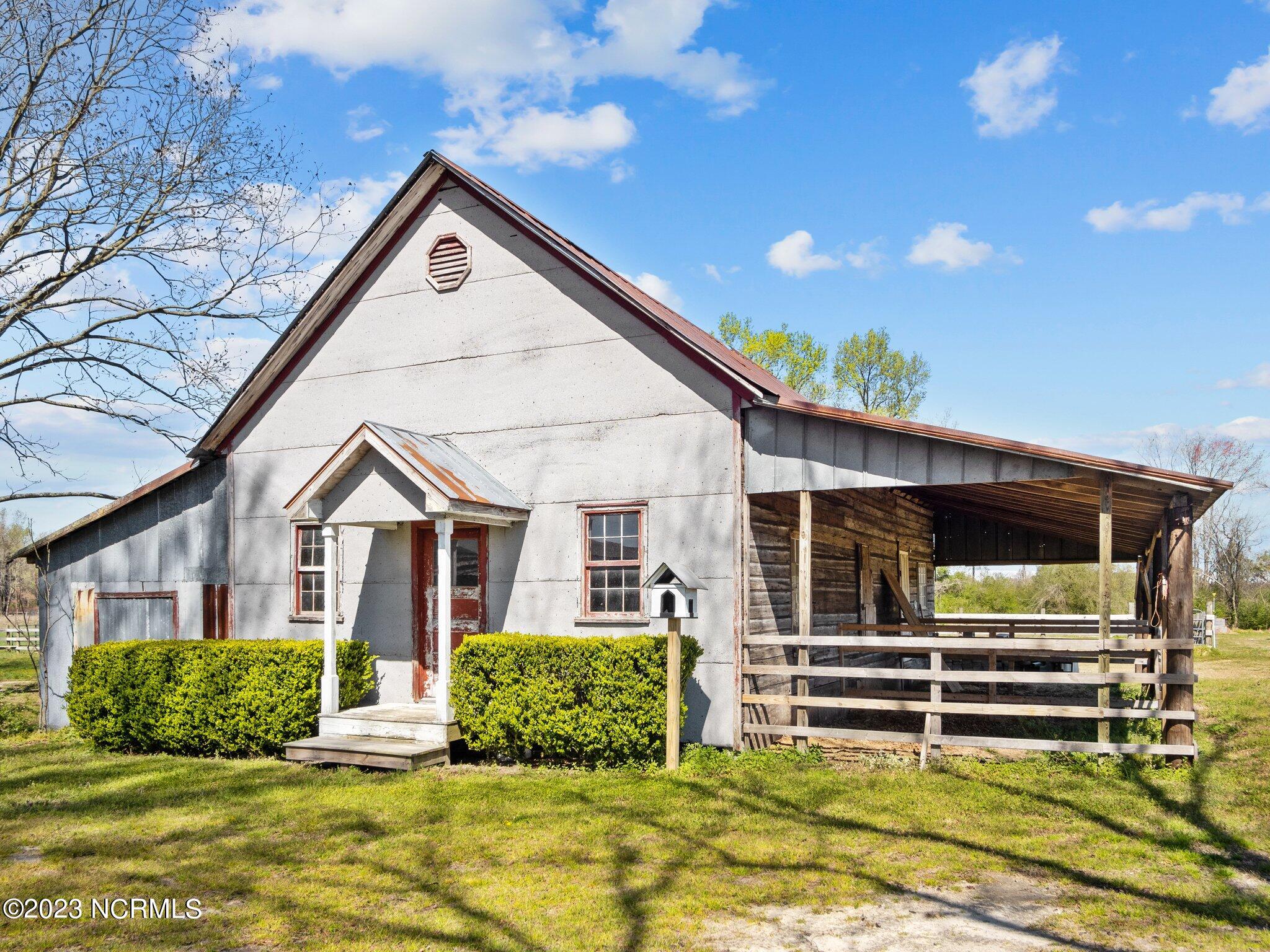 575 Ludie Brown Road Chinquapin, NC 28521 - Photo 10 of 55 9-web-or-mls-08