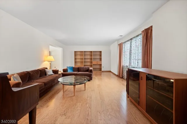 $699,000 | 8 Liberty Lane, Somerset, NJ 08873