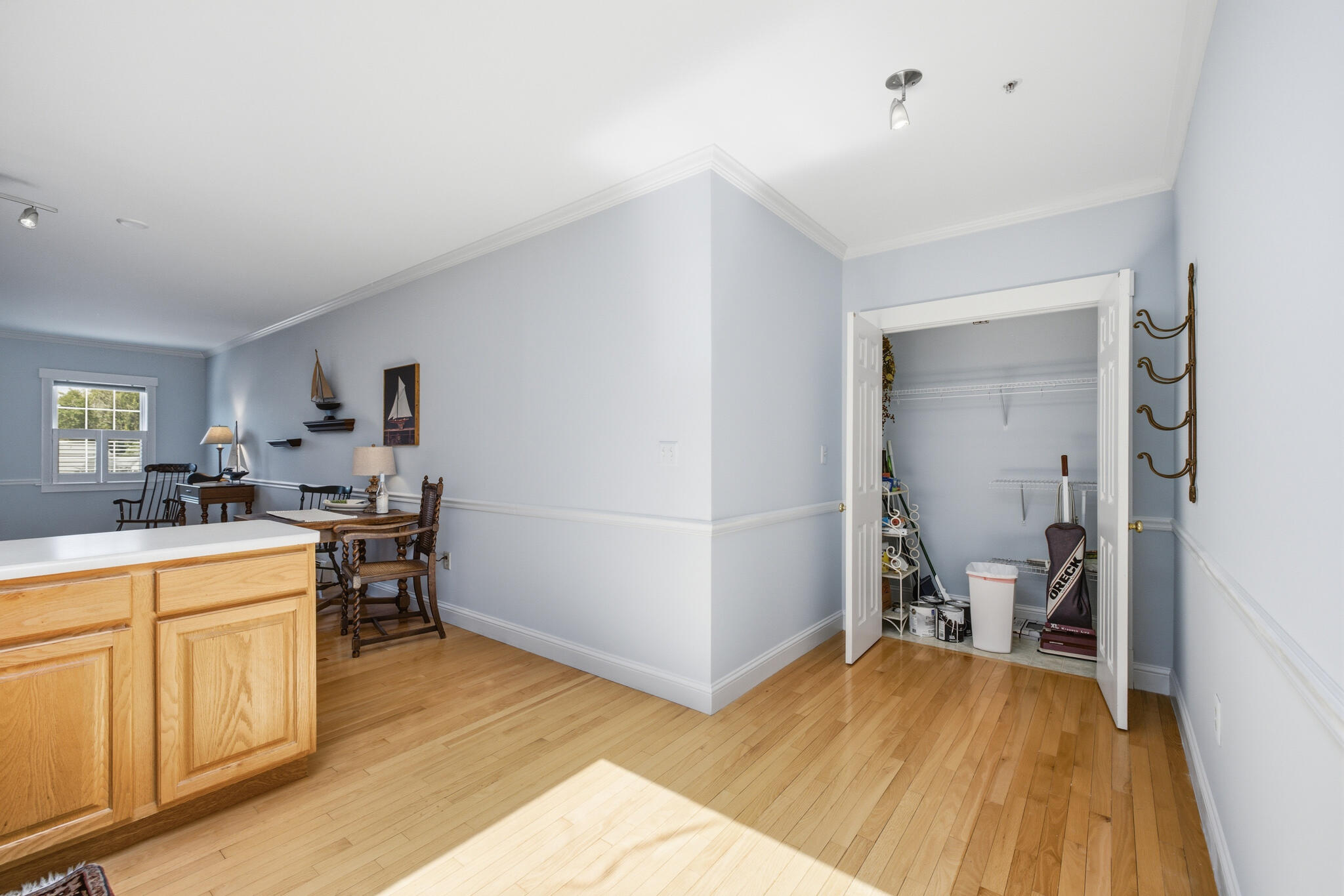 106 Farragut Way, Unit 366 Kennebunk, ME 04043 - Photo 19 of 53 Pantry
