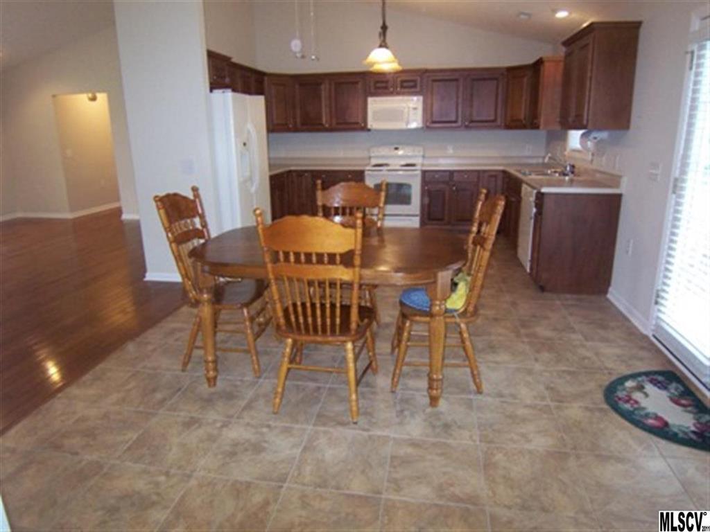 2140 Olde Farm Road Southeast Hudson, NC 28638 - Photo 2 of 23 Gallery Image 2