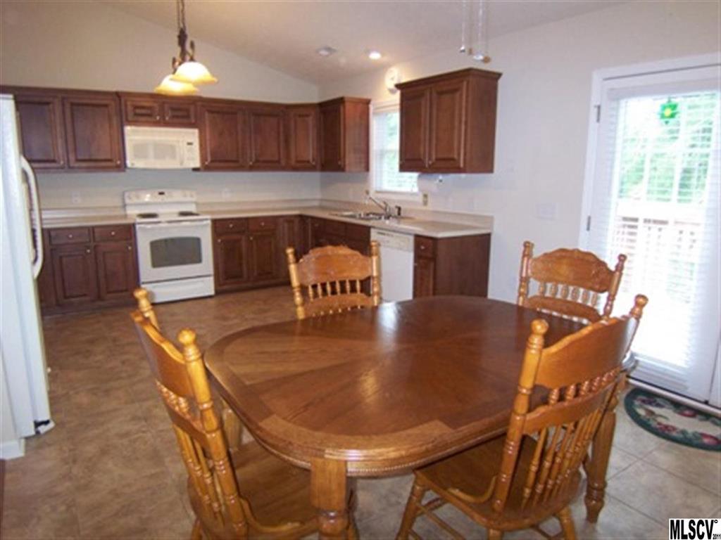 2140 Olde Farm Road Southeast Hudson, NC 28638 - Photo 13 of 23 Gallery Image 13