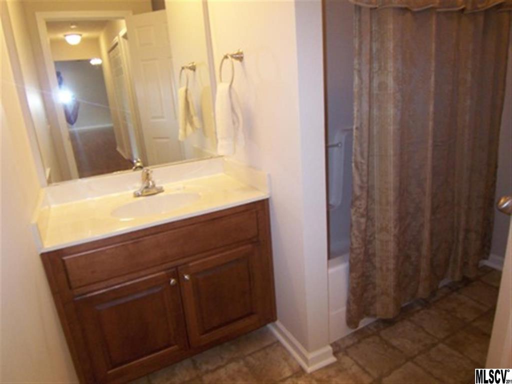 2140 Olde Farm Road Southeast Hudson, NC 28638 - Photo 3 of 23 Gallery Image 3