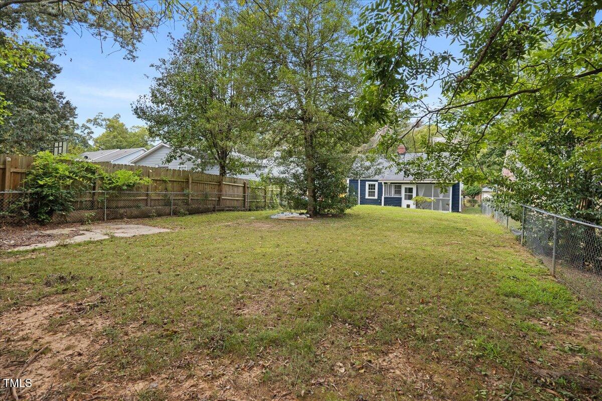 1112 North Driver Street Durham, NC 27701 - Photo 26 of 27 27-IMG_8644