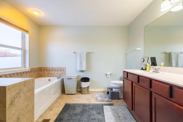 $599,900 | 569 Blazing Star Drive, Lake Villa, IL 60046