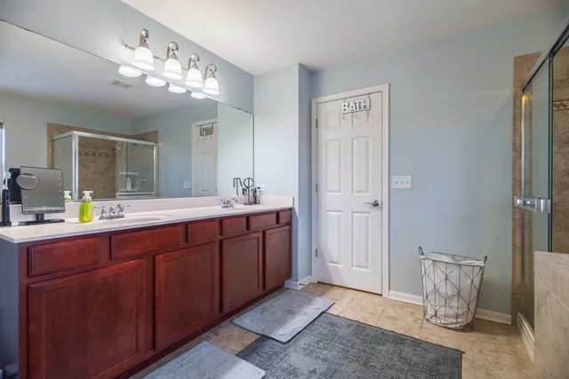 $599,900 | 569 Blazing Star Drive, Lake Villa, IL 60046