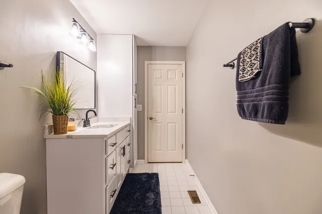 $599,900 | 569 Blazing Star Drive, Lake Villa, IL 60046