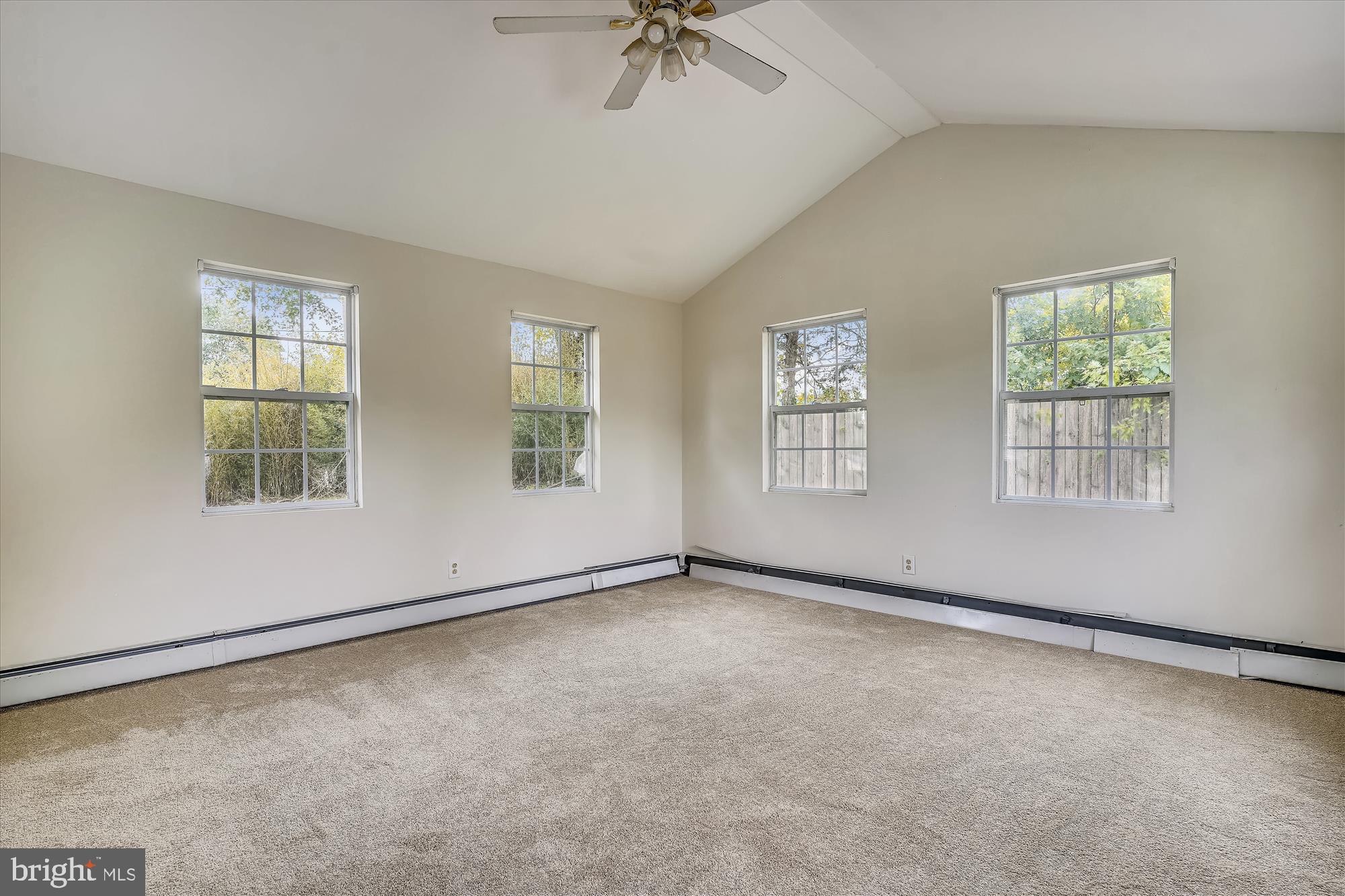 14144 Grayson Road Woodbridge, VA 22191 - Photo 22 of 50 Gallery Image 22