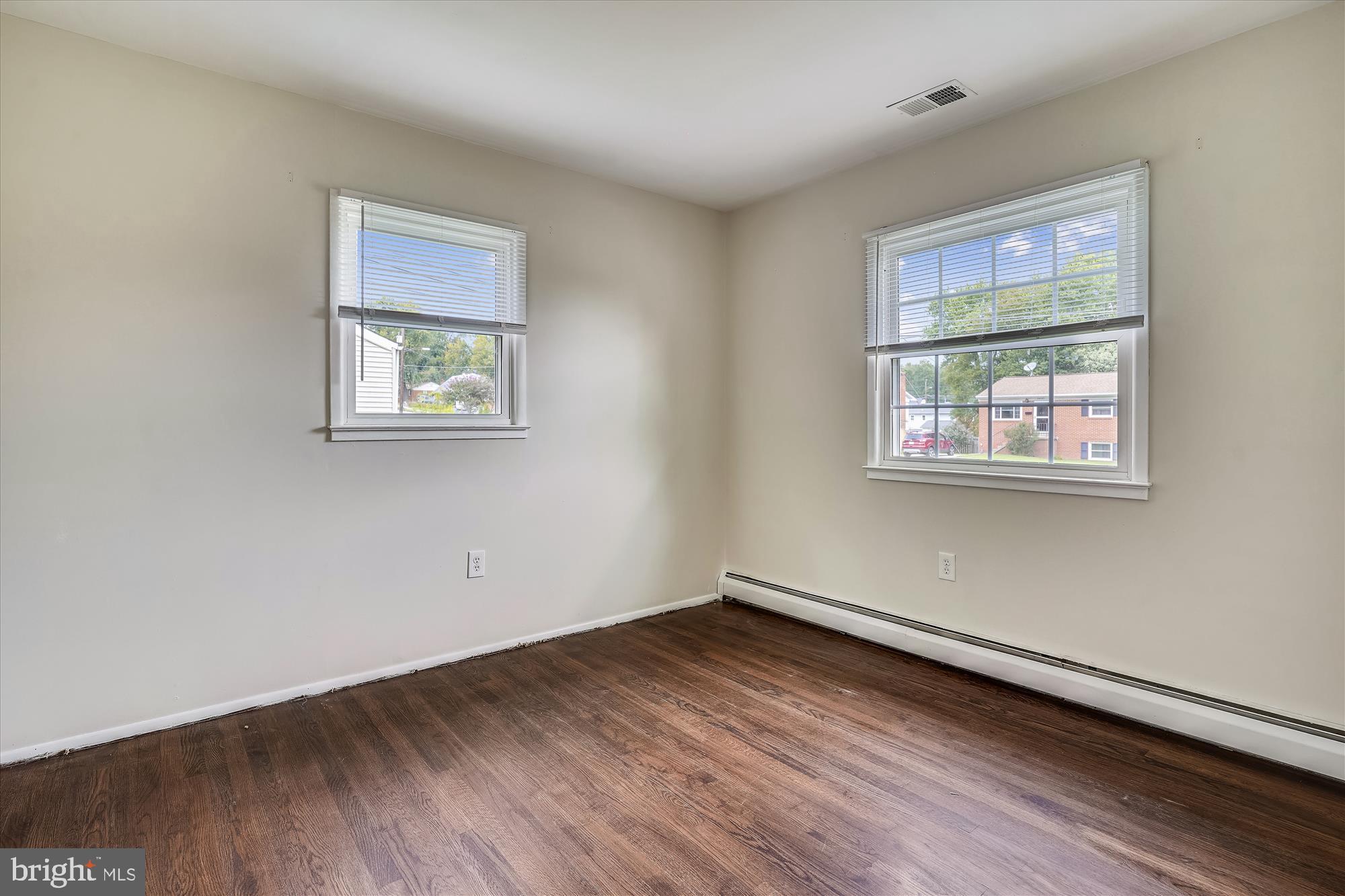 14144 Grayson Road Woodbridge, VA 22191 - Photo 33 of 50 Gallery Image 33